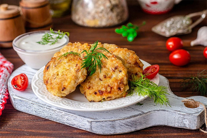 Котлеты из щуки по-фински с сыром и грибами